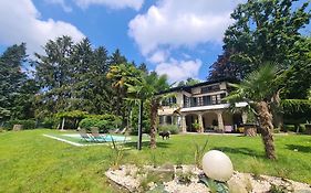 Villa Sofia Luxury Home Between Como And Milano
